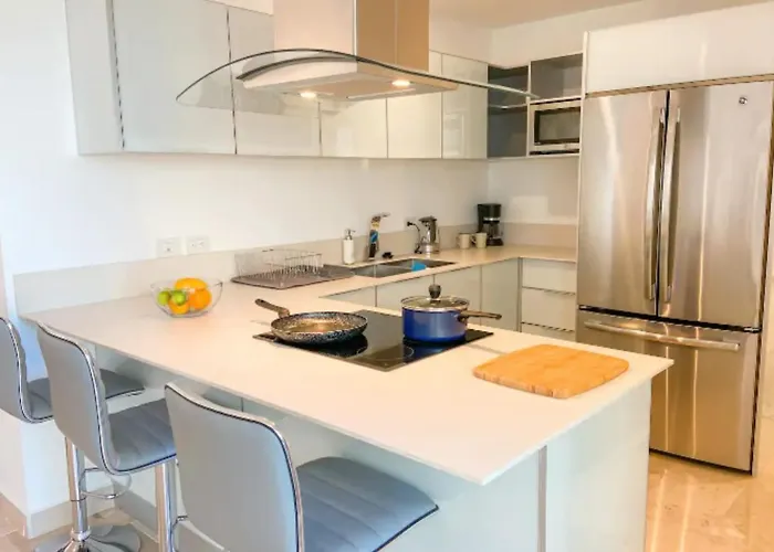 Apartamento Frente Al Mar En *